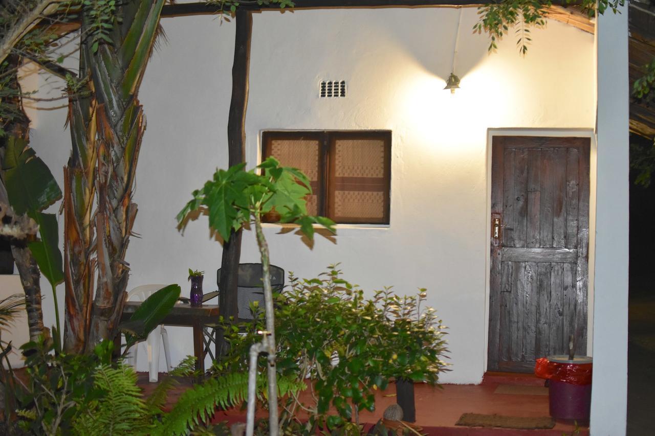Gamboozini Lodge Ponta do Ouro Exterior photo