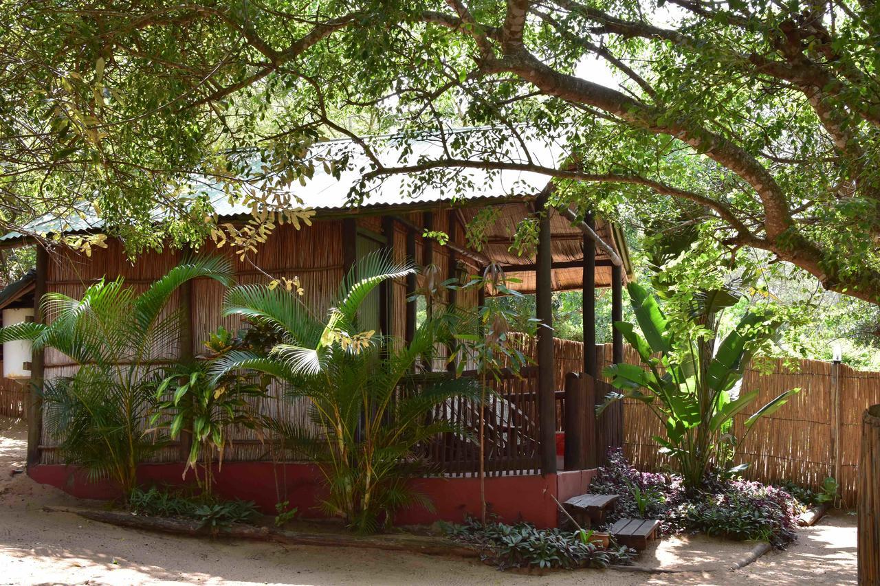 Gamboozini Lodge Ponta do Ouro Exterior photo